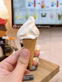 🎏全香港最迷你軟雪糕‼️$8一啖食晒🤪手指仲長過佢