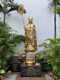 วัดอินทรวิหาร พระอารามหลวง 