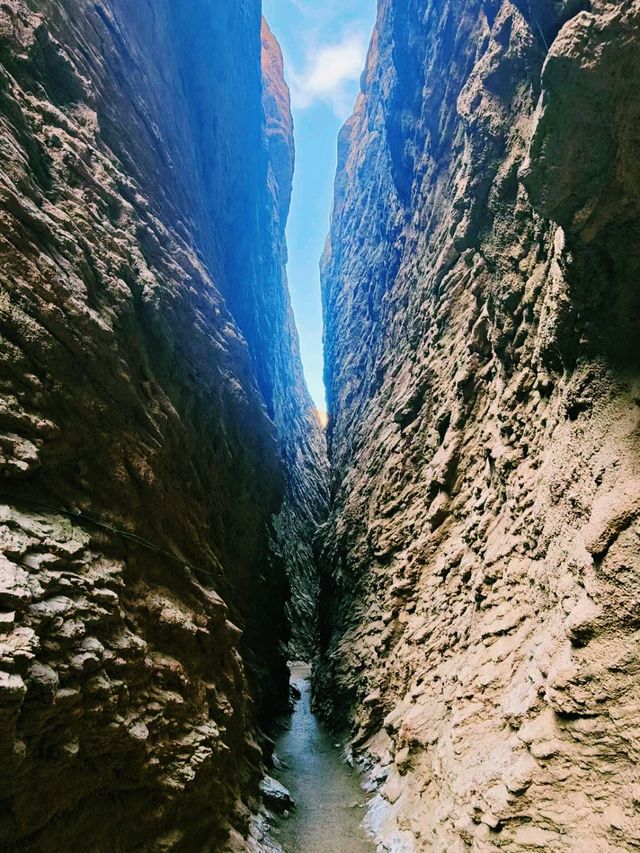 中國新疆阿克蘇著名景點：天山神秘大峽谷，適合打卡拍照📸