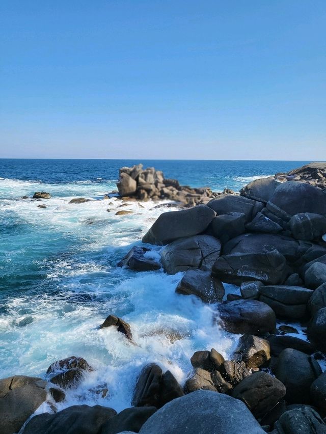 신비로운 바위들과 양양바다가 멋진 죽도암