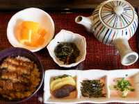【熱々の瓦に驚き！元祖・瓦そばたかせで山口名物を堪能】