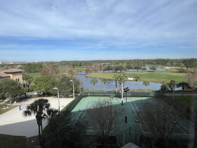  Rosen Shingle Creek Hotel：奧蘭多度假放鬆＋高爾夫體驗一次滿足！