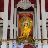 วัดคู่แผ่นดินล้านนา วัดพระสิงห์✨️