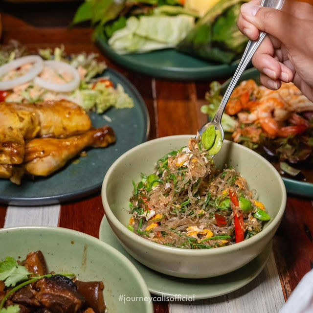 ร้านอาหารเด็ดกลางป่าใหญ่ภูเก็ต ฟีลบาหลี ~
