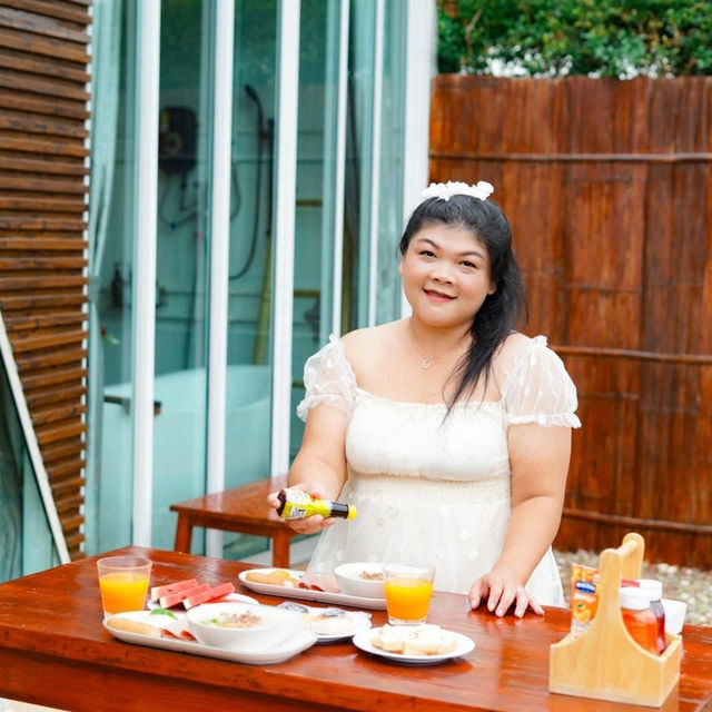 ชวนไปถ่ายรูปกลางท้องนา นอนมองวิวภูเขากัน