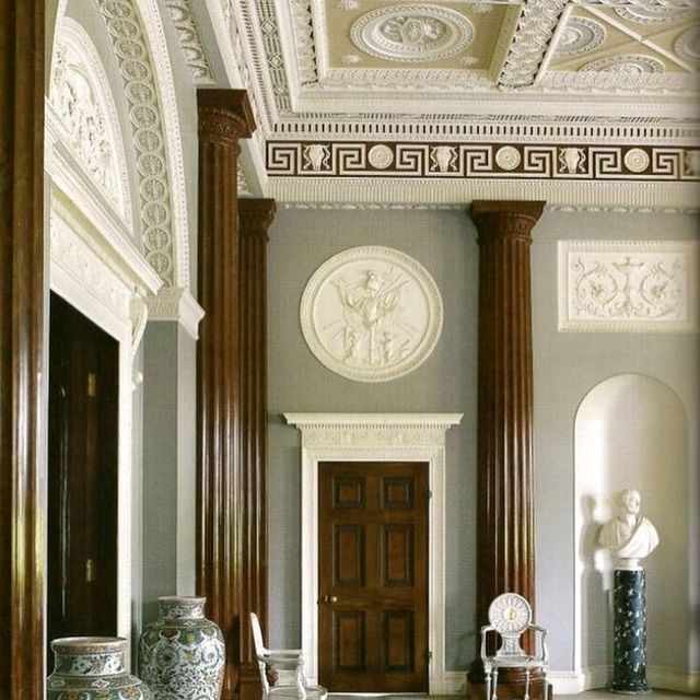 House is amazing, volunteers knowledgeable, there were 90 servents
