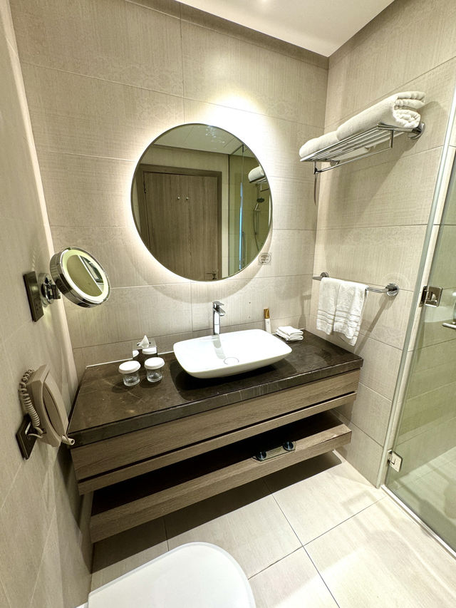 ドバイ　ドバイ観光　Courtyard Al Barsha, Dubaiは観光に最適なホテル！