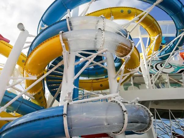 🚢 Utopia of the Seas Review: Royal Caribbean’s NEWEST Mega-Ship from Port Canaveral! 🌊