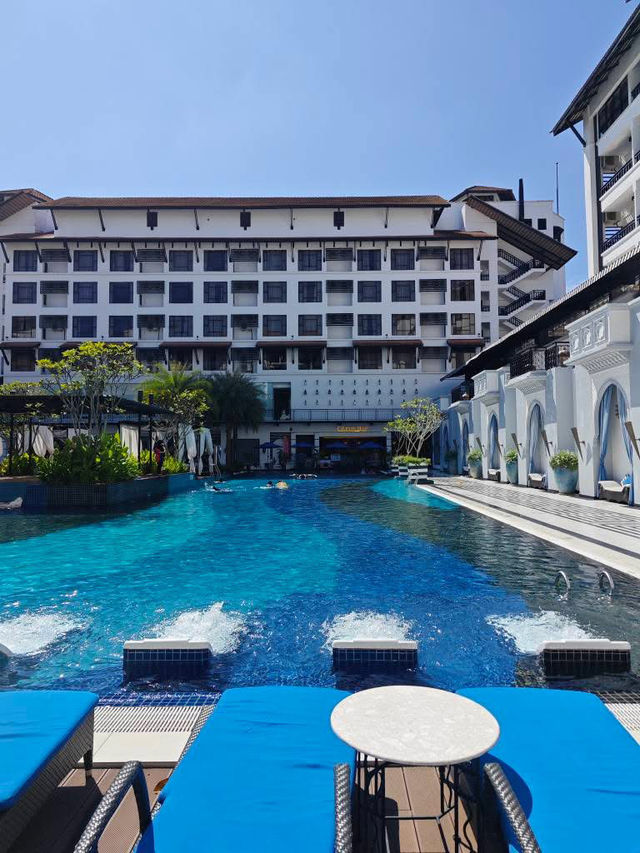 “A Peaceful Retreat with Elegant Comfort at Bertam Resort“