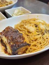 【大阪/本町】夫婦で営まれているスパゲティとラザニアのお店