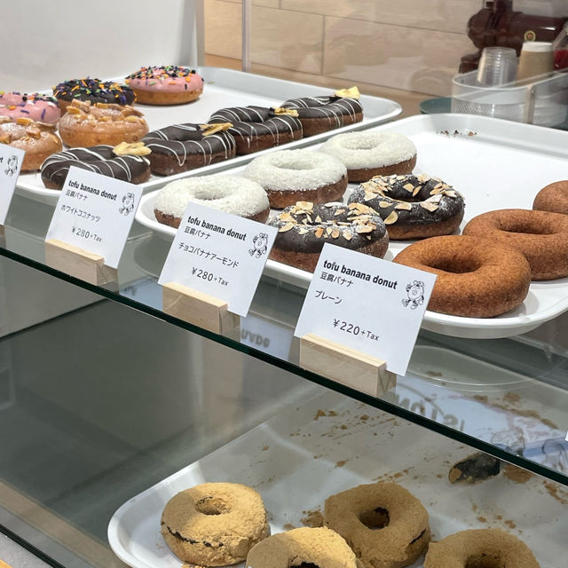 일본여행 / 걷다가 발견한 귀여운 도넛가게 live on donuts リブオンドーナツ 일본여행 / 걷다가 발견한 귀여운 도넛가게 live on donuts リブオンドーナツ