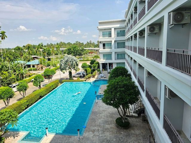 โรงแรมงบเบาๆ ชุมพร โลเคชั่นดี ตอบโจทย์การพักผ่อน