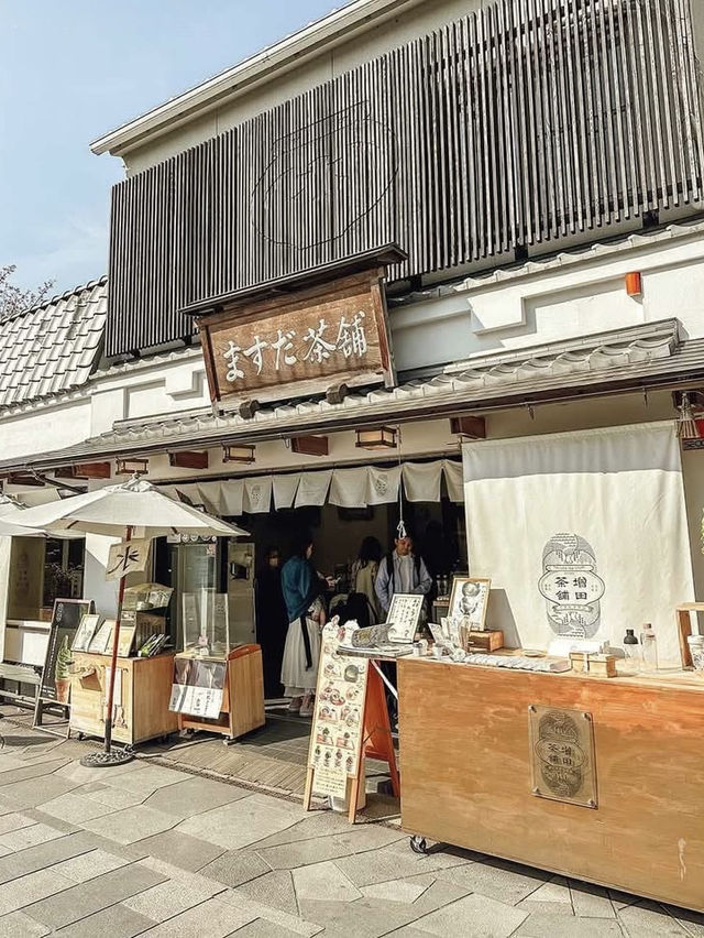 A Serene Weekend in Uji: Cherry Blossoms, Matcha & Timeless Beauty