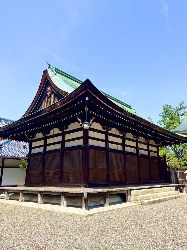 学問の神様に願いを込めて。四季を彩る北野天満宮の魅力