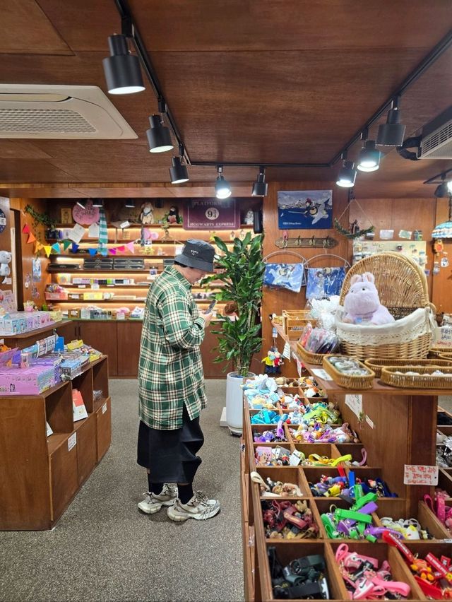 귀여운 캐릭터들이 가득한 경주 황리단길 소품샵🧡