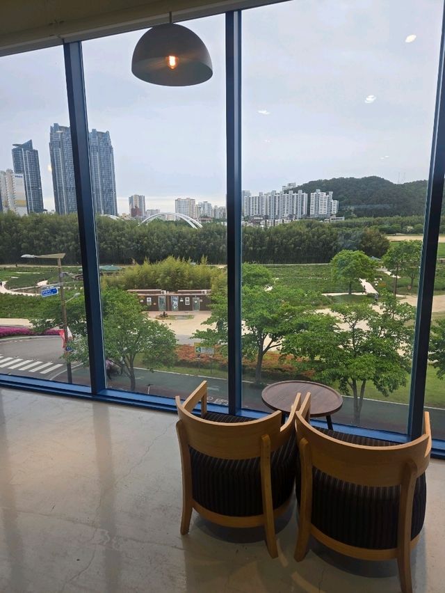 힐링되는 강성카페 뺑드깜빠뉴❤️
