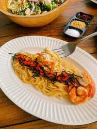 Prakai Cafe & Cuisine (ประกาย คาเฟ่)