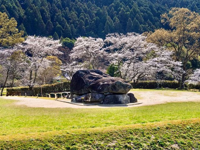 Ancient Vibes and Springtime 