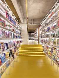 Reading in Color: A Quiet Escape at BookXcess Lalaport