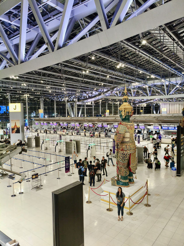 曼谷| 巨型神話雕塑  驚人的藝術品 轉機都變成打卡之旅