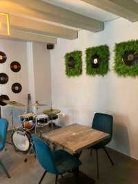 Keys Coffee & Lounge