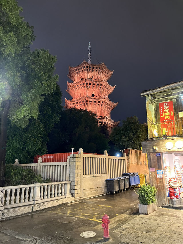 Spending an evening on a Quanzhou layover? Here's what to do! 