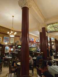 부에노스아이레스의 전통있는 감성카페 Café Tortoni