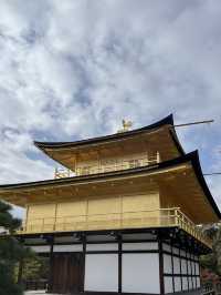 🏯【京都 北山】水面にきらめく、静寂の金色。「金閣寺」で心をととのえる旅🌿✨ 