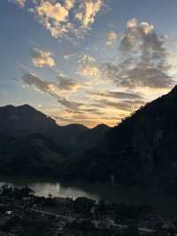 Nong Khiaw Travel Experience 