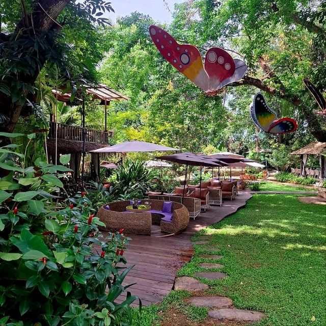 คาเฟ่ โซนแม่ริม - Per La Mer Cafe'  เชียงใหม่