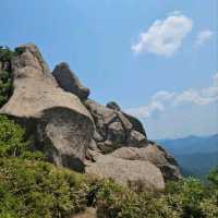 Climbed Munjangdae at Songnisan