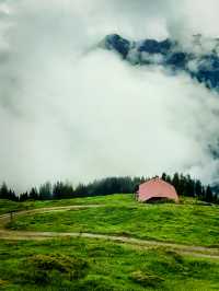 Summer Escape to Mürren – Alpine Magic in Mighty Weather