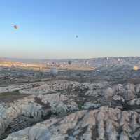 Soaring Over Cappadocia 🇹🇷: Hot Air 🎈Ride