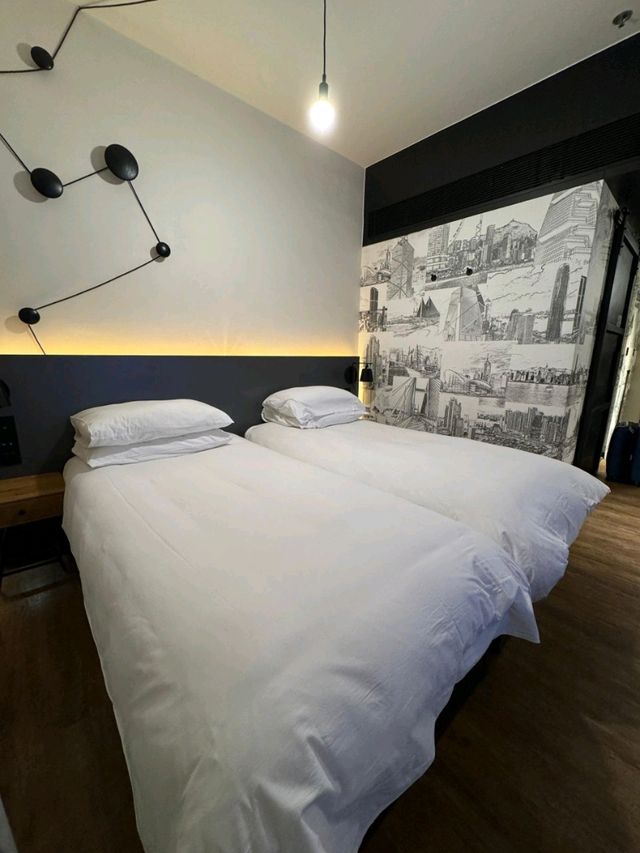 Stylish, Comfortable & Convenient in Tuen Mun,HK