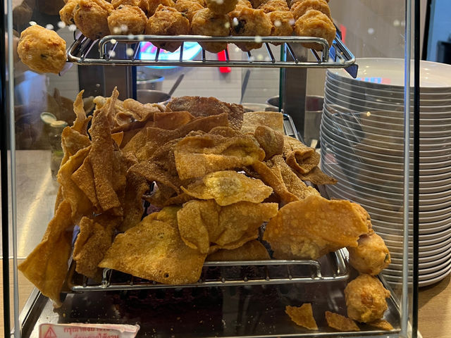 🍽️ Street Food Elegance at Quartier Foodhall, EmQuartier