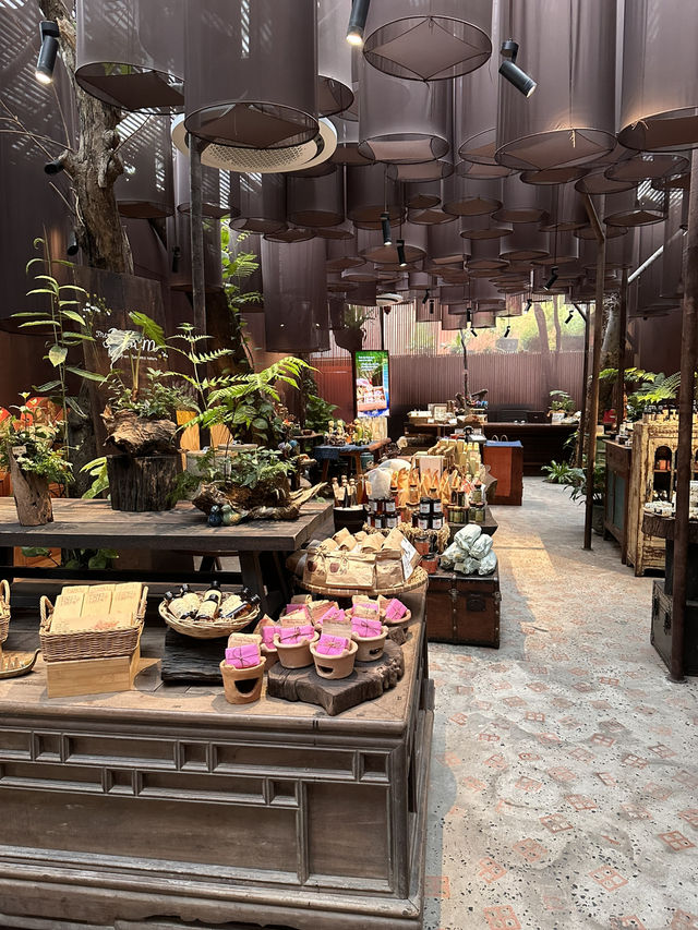 🌿 A Serene Escape to a Michelin Bib Gourmand restaurant: HUM Vegetarian in Thảo Điền, District 2