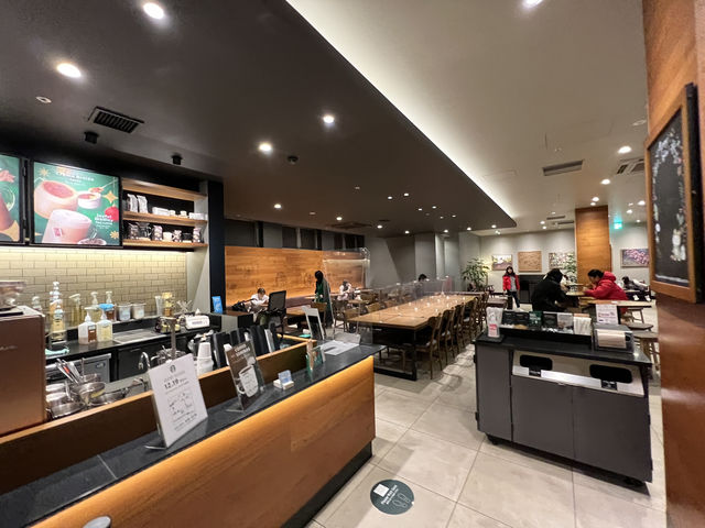 ☕ A Cozy Caffeine Stop: Starbucks Coffee - Akita Station