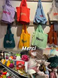 🇫🇷 Merci ! A cool lifestyle store in Paris 