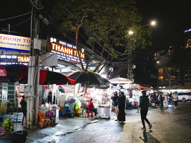 เดินเที่ยว Night Market Dalat 