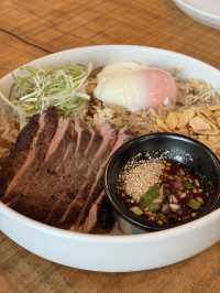 ร้านอร่อยกลางหุบเขา ก่อนทางขึ้นเขาใหญ่
