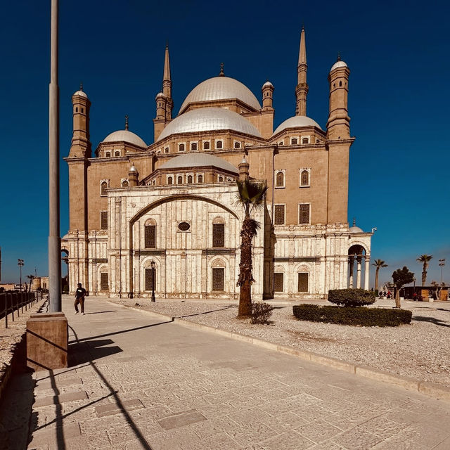 ✨ Alabaster Mosque: A Glimmering Jewel of Cairo – Your Ultimate Visit Guide! ✨