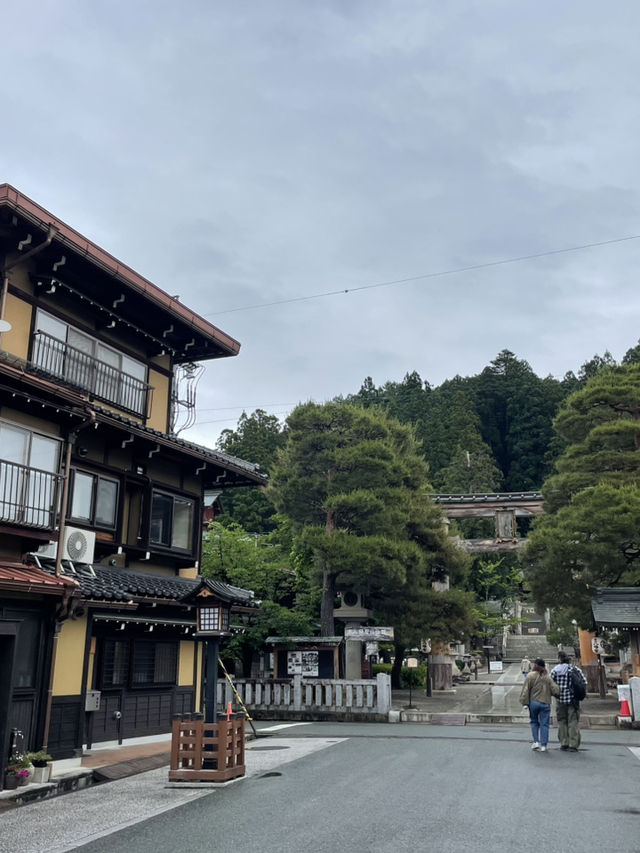 【高山小京都漫步】陰雨中的懷舊街景、朝市散步與飛驒牛初體驗
