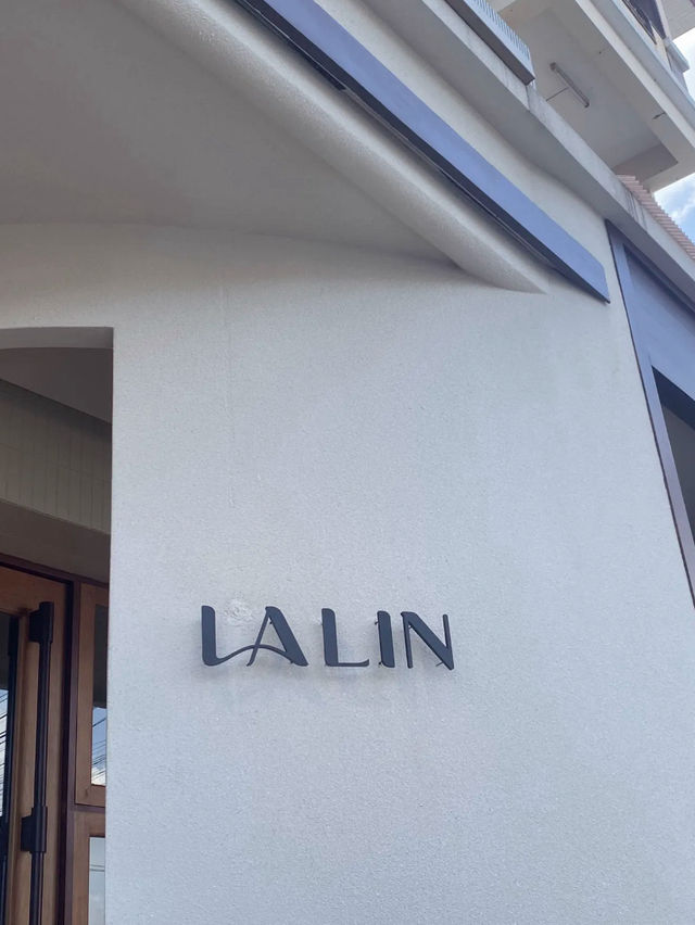 Lalin Cafe คาเฟ่เปิดใหม่สไตล์มินิมอล 🌷☕️🪞