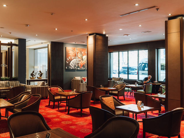  Mövenpick Suriwongse Hotel Chiang Mai 