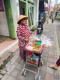 Walking tour to Kampung Lawas, Tunjungan 1, Surabaya