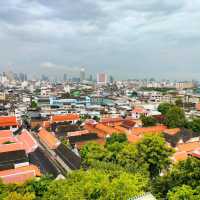 Golden Mount is Bangkok’s Breezy Escape