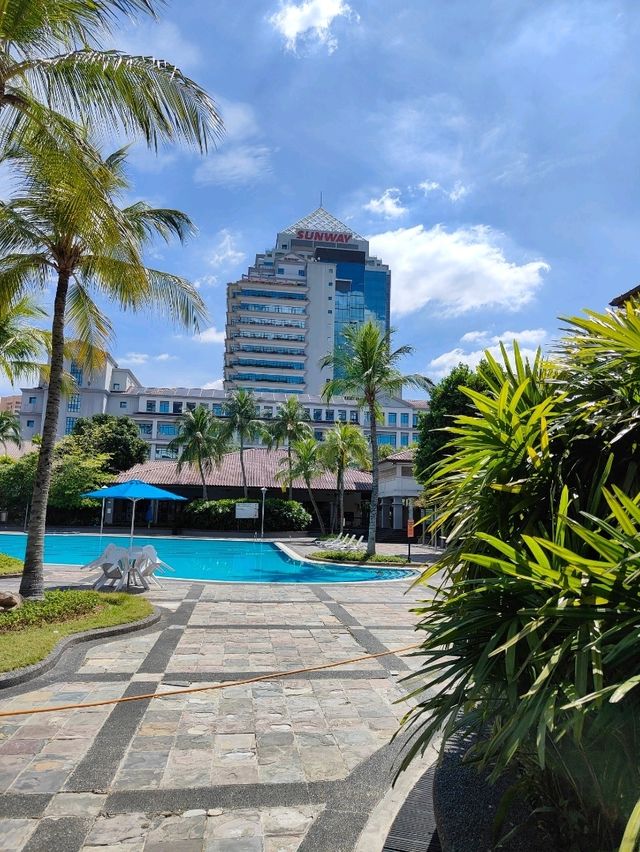 A Hidden Haven Beneath the Sunway Skyline — My First Encounter with Sunway Lagoon Club