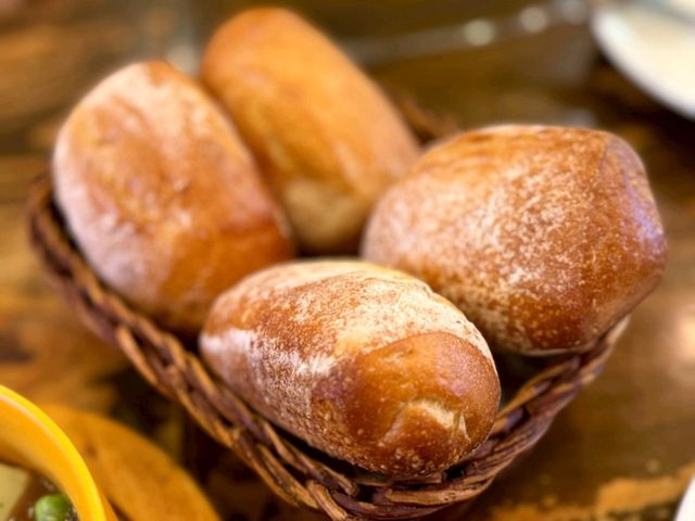 胡志明市cocottr法式平價料理