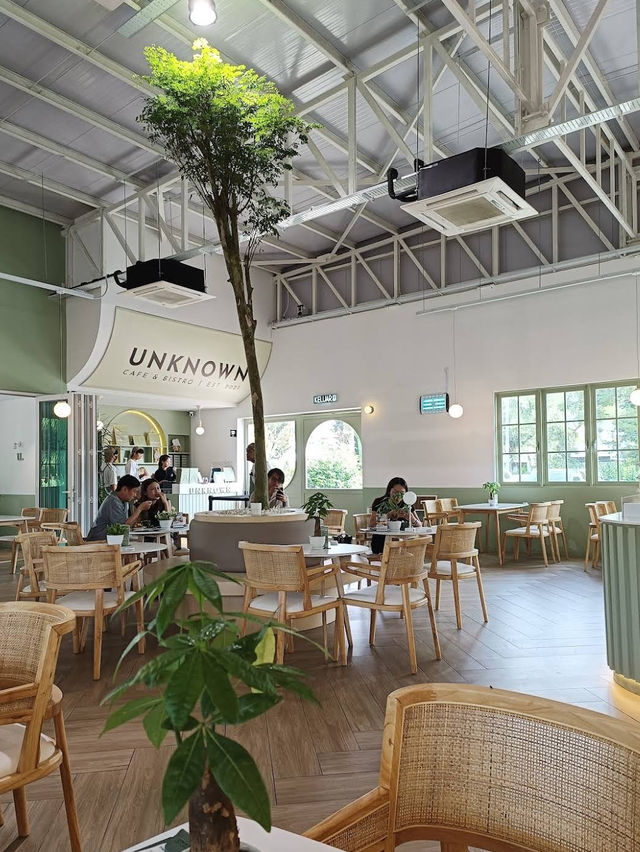 Unknown Cafe & Bistro Eco Series