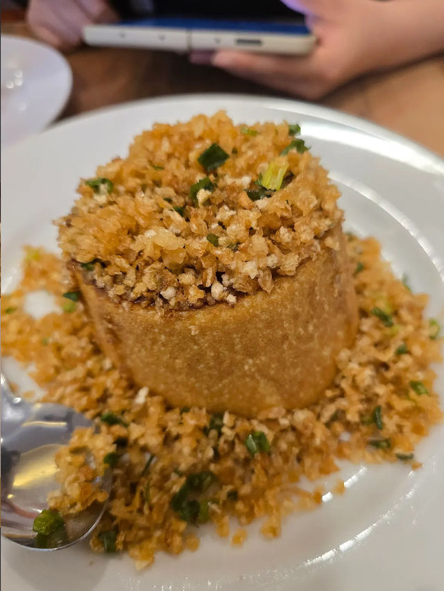 Yi Jia Qin: Where Family Recipes Rule the Table